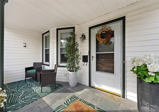 Photo 3 of Single family home for sale at 115 Coligni Ave, New Rochelle, NY 10801 | MLS# 1065937 | Listing updated on 2026-10-25