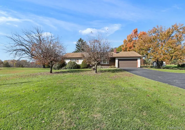 Single family home for sale at 442 Liberty Corners Rd, Warwick (Town), NY 10969 | MLS# 1065987
