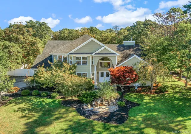 Photo 1 of Single family home for sale at 13 Horstead Ct, Brookhaven, NY 11980 | MLS# 1066019 | Listing updated on 2026-10-29