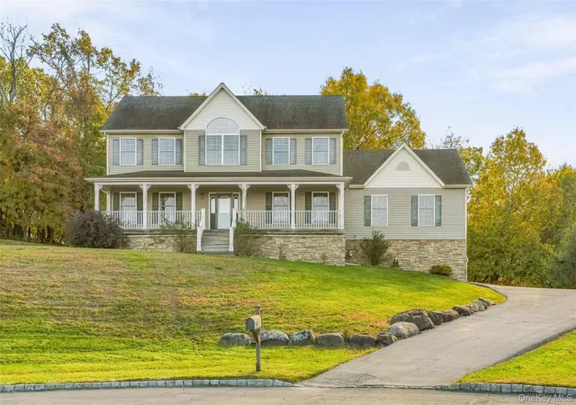 Photo 1 of Single family home for sale at 9 Von Trapp Ct, Blooming Grove, NY 10992 | MLS# 1066020 | Listing updated on 2026-10-29
