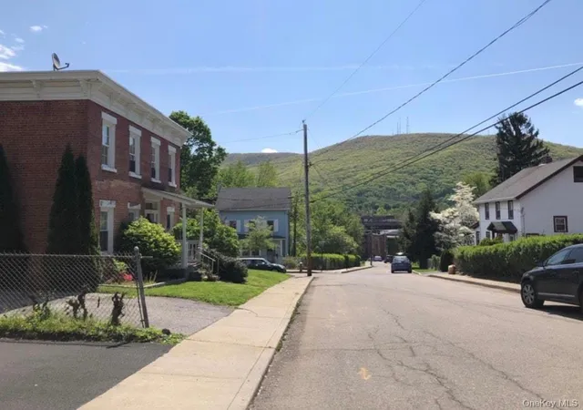 Photo 1 of Single family home for sale at 8 Davis St, Beacon, NY 12508 | MLS# 1066021 | Listing updated on 2026-10-29