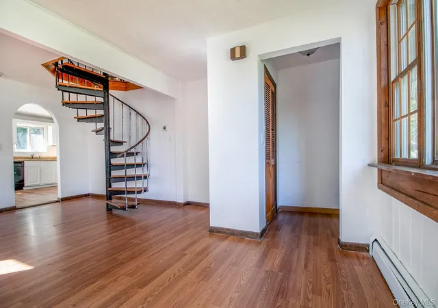 Photo 3 of House for sale at 24 Lent Ave, Cortlandt, NY 10548 | MLS# 1066086 | Listing updated on 2026-10-27