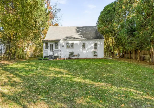 Photo 3 of Single family home for sale at 28 Center Ave, Poughkeepsie, NY 12601 | MLS# 1066109 | Listing updated on 2026-10-27