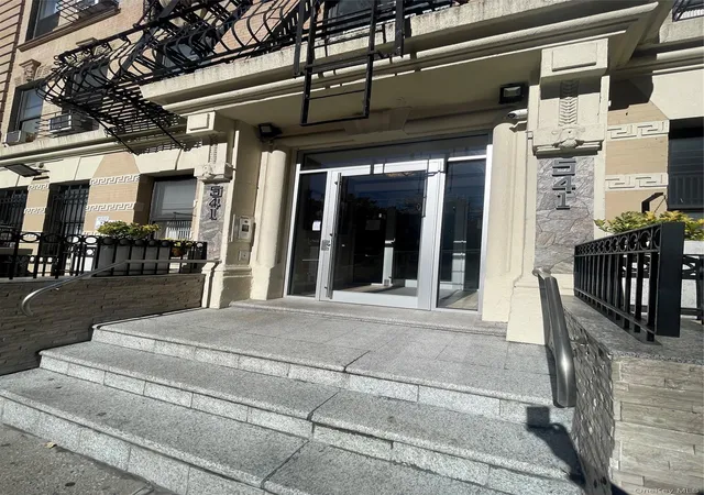 Photo 2 of House for sale at 541 W 133 Avenue #7, New York, NY 10027 | MLS# 1066113 | Listing updated on 2026-10-27