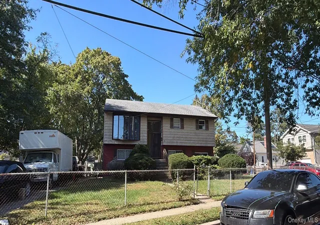 Photo 2 of Single family home for sale at 81 Saint Francis St, Hempstead, NY 11575 | MLS# 1066152 | Listing updated on 2026-10-28