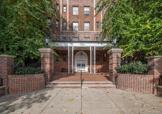 Photo 2 of Condo for sale at 84 51 Beverly Rd #2J, New York, NY 11415 | MLS# 1066223 | Listing updated on 2026-10-28