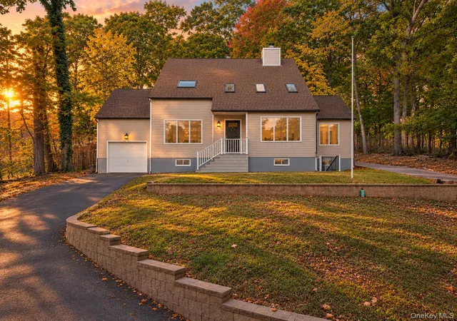 Single family home for sale at 1147 N Country Rd, Brookhaven, NY 11790 | MLS# 1066247