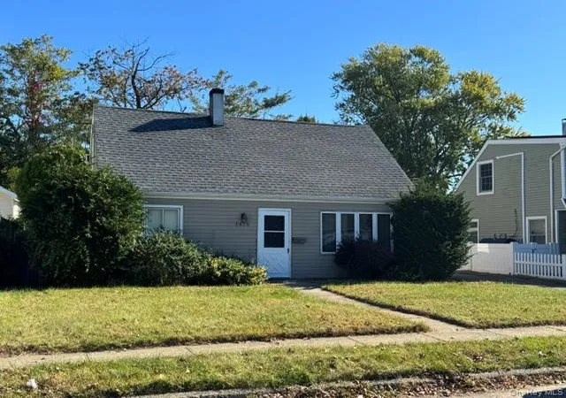 Single family home for sale at 1419 Harding St, Hempstead, NY 11710 | MLS# 1066270
