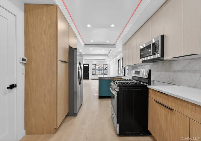 Photo 3 of Single family home for sale at 114-20 149 Street, New York, NY 11436 | MLS# 1066279 | Listing updated on 2026-10-28