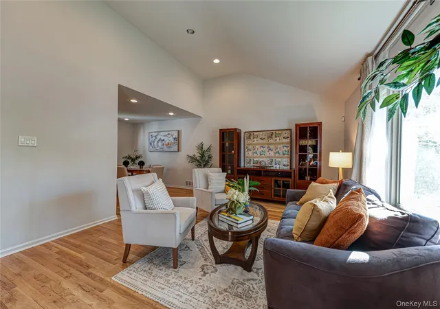 Photo 2 of Single family home for sale at 4 Adrienne Dr, Oyster Bay, NY 11804 | MLS# 1066290 | Listing updated on 2026-10-28