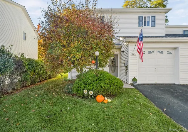 Photo 2 of Condo for sale at 206 Tamerisk Ln, New Windsor, NY 12553 | MLS# 1066348 | Listing updated on 2026-10-30