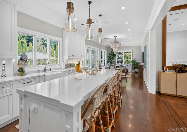 Photo 3 of Single family home for sale at 14 The Spur, Oyster Bay, NY 11560 | MLS# 1066350 | Listing updated on 2026-10-30