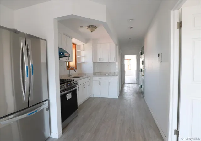 Photo 2 of Condo for sale at 134-43 Maple Ave #7B, New York, NY 11354 | MLS# 1066352 | Listing updated on 2026-10-28