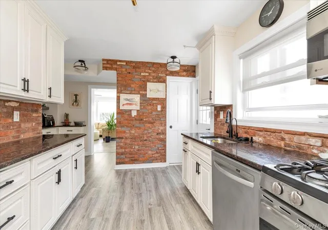 Photo 3 of Single family home for sale at 540 E Bay Dr, Long Beach, NY 11561 | MLS# 1066354 | Listing updated on 2026-10-26