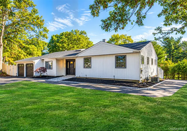 Photo 1 of Single family home for sale at 67 Chestnut St, Brookhaven, NY 11727 | MLS# 1066412 | Listing updated on 2026-10-30