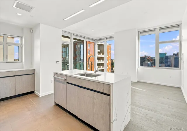 Photo 2 of Condo for sale at 13327 39th Avenue #12G, New York, NY 11354 | MLS# 1066457 | Listing updated on 2026-10-29
