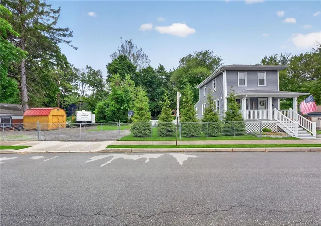 Photo 1 of Single family home for sale at 18 Ellis Ave, Newburgh (city), NY 12550 | MLS# 1066477 | Listing updated on 2026-10-30