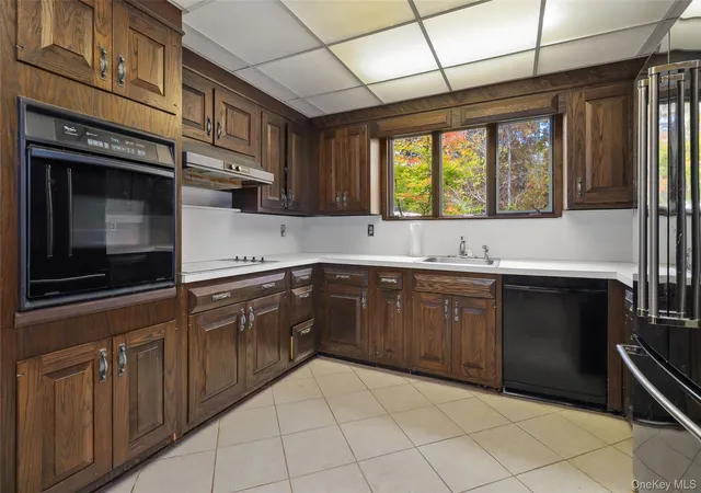 Photo 4 of Single family home for sale at 18 Laurie Ct, Kent, NY 10512 | MLS# 1066478 | Listing updated on 2026-10-27