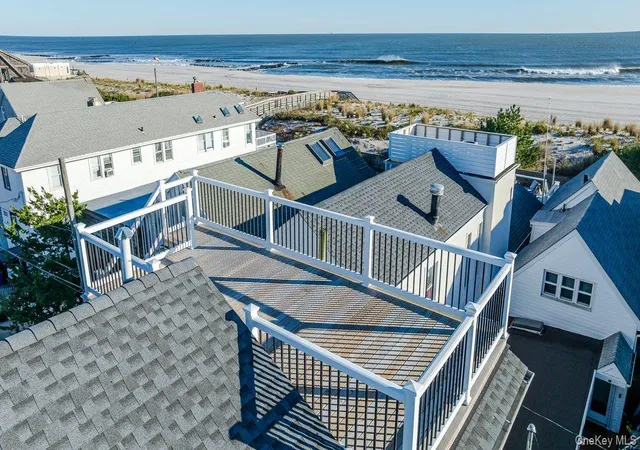 Photo 2 of Single family home for sale at 12 Arizona Ave, Long Beach, NY 11561 | MLS# 1066490 | Listing updated on 2026-10-30