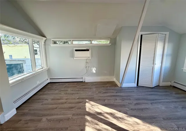 Photo 3 of Single family home for sale at 10 Dewey St E, Hempstead, NY 11518 | MLS# 1066511 | Listing updated on 2026-10-28