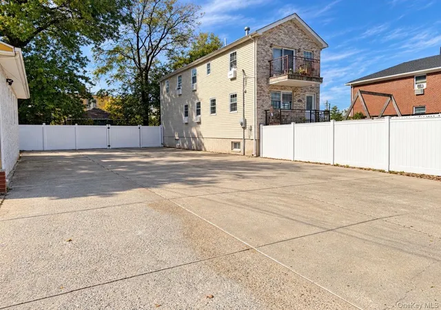 Photo 3 of Single family home for sale at 245 Newman Ave, New York, NY 10473 | MLS# 1066596 | Listing updated on 2026-10-28