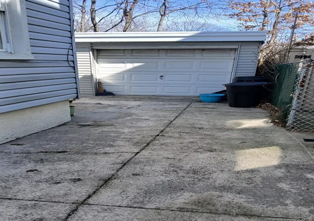 Photo 3 of Single family home for sale at 11633 198 Street, New York, NY 11420 | MLS# 1066606 | Listing updated on 2026-10-28