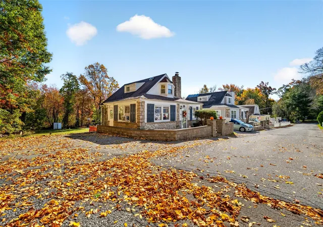 Photo 2 of Single family home for sale at 3384 Midget Ln, Yorktown, NY 10547 | MLS# 1066671 | Listing updated on 2026-10-27