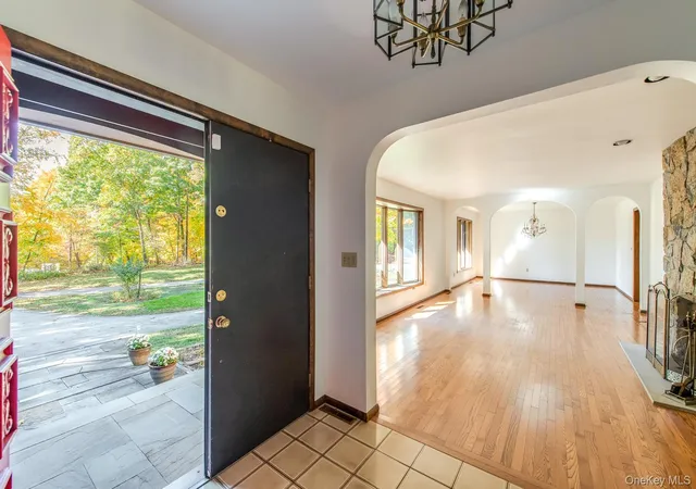 Photo 3 of Single family home for sale at 11 King Rd, East Fishkill, NY 12533 | MLS# 1066694 | Listing updated on 2026-10-26