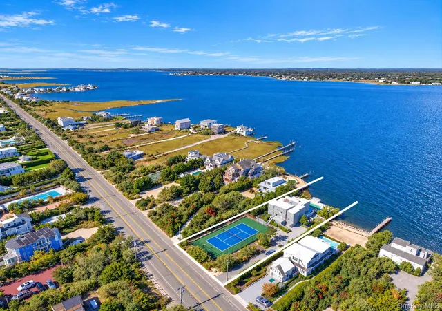Photo 1 of Mansion for sale at 330 Dune Rd, Southampton, NY 11978 | MLS# 1066708 | Listing updated on 2026-10-28