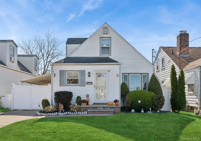 Single family home for sale at 241 Marshall Ave, Hempstead, NY 11552 | MLS# 1066715