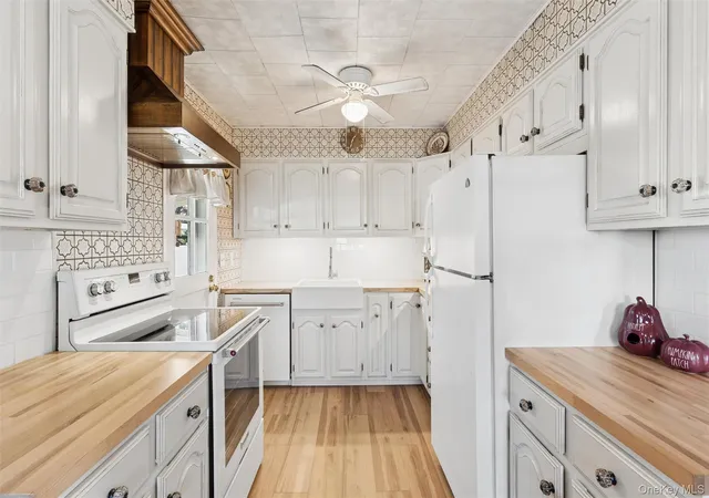 Photo 3 of Single family home for sale at 241 Marshall Ave, Hempstead, NY 11552 | MLS# 1066715 | Listing updated on 2026-10-29