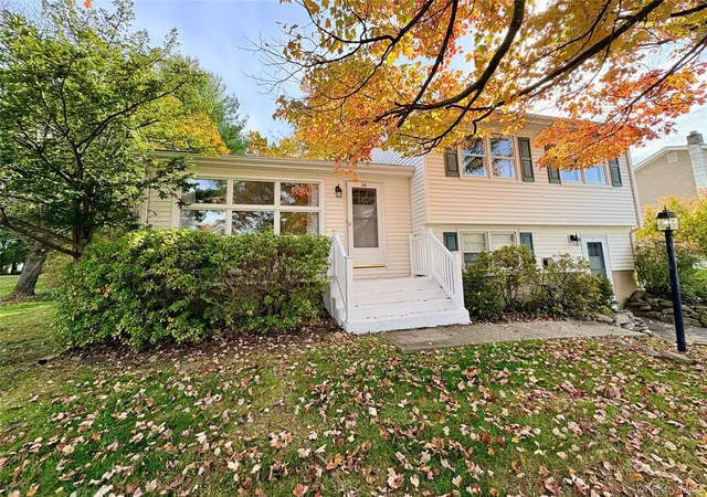 Photo 1 of Single family home for sale at 30 Euclid Ave, Middletown, NY 10940 | MLS# 1066744 | Listing updated on 2026-10-29