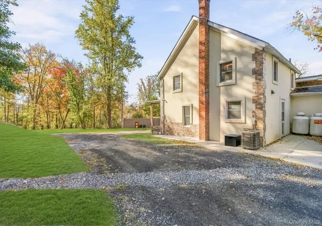 Photo 1 of Single family home for sale at 165 E Dorsey Ln, Poughkeepsie, NY 12601 | MLS# 1066747 | Listing updated on 2026-10-27