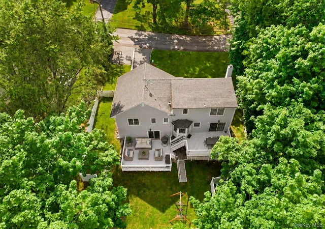 Photo 2 of Single family home for sale at 44 Bonwit Rd, Rye Town, NY 10573 | MLS# 1066755 | Listing updated on 2026-10-27