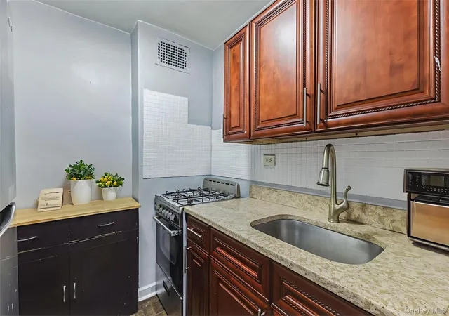 Photo 3 of House for sale at 99-10 60th Avenue #A1, New York, NY 11368 | MLS# 1066756 | Listing updated on 2026-10-27