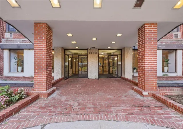 Photo 2 of House for sale at 1165 E 54th Street #3H, New York, NY 11234 | MLS# 1066808 | Listing updated on 2026-10-28