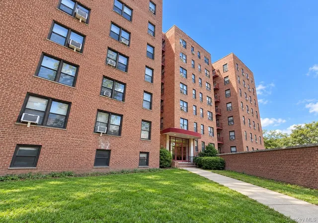 Condo for sale at 150-30 71th Avenue #2J, New York, NY 11367 | MLS# 1066813