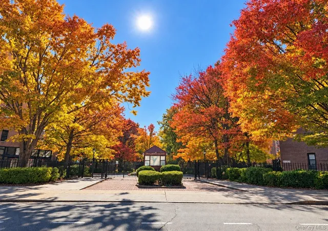 Photo 2 of House for sale at 150-30 71th Avenue #2J, New York, NY 11367 | MLS# 1066813 | Listing updated on 2026-10-27