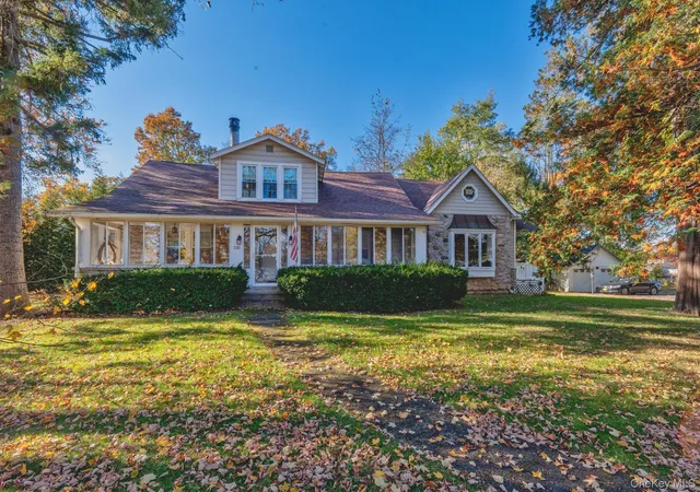 Photo 1 of Single family home for sale at 130 Esopus Ave, Ulster, NY 12401 | MLS# 1066848 | Listing updated on 2026-10-29