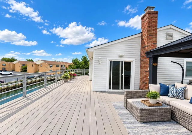 Photo 2 of Single family home for sale at 28 Florence Ave, Hempstead, NY 11520 | MLS# 1066869 | Listing updated on 2026-10-27