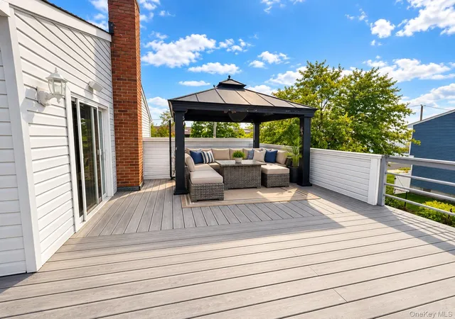 Photo 3 of Single family home for sale at 28 Florence Ave, Hempstead, NY 11520 | MLS# 1066869 | Listing updated on 2026-10-27