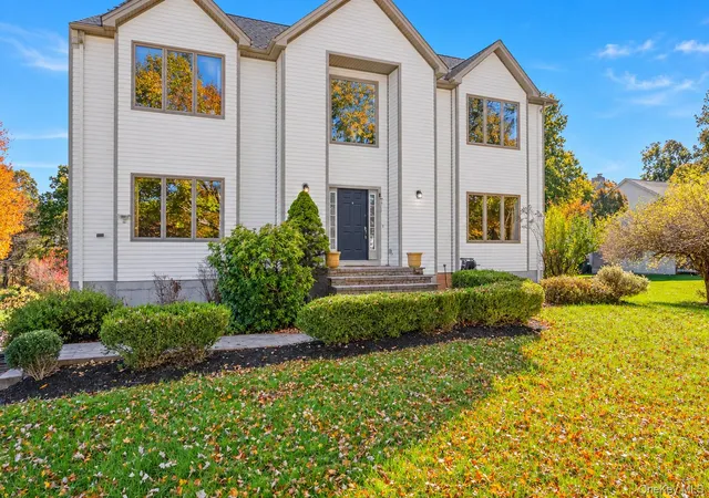 Photo 1 of Single family home for sale at 165 Burlingham Rd, Crawford, NY 12566 | MLS# 1066881 | Listing updated on 2026-10-29