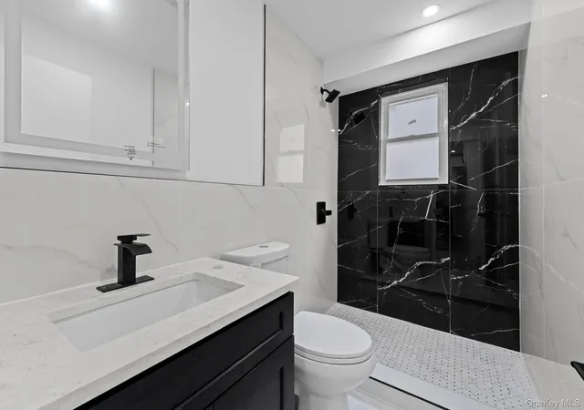 Photo 4 of Single family home for sale at 14551 Farmers Blvd, New York, NY 11434 | MLS# 1066882 | Listing updated on 2026-10-28