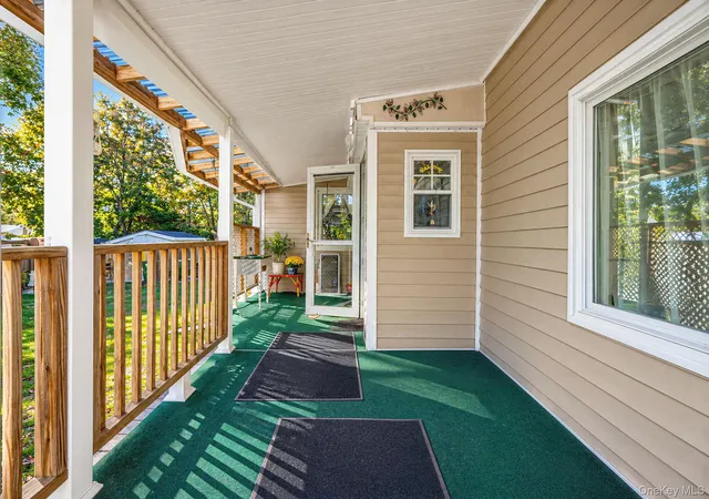 Photo 4 of Single family home for sale at 220 Holbrook Ave, Brookhaven, NY 11779 | MLS# 1066885 | Listing updated on 2026-10-27