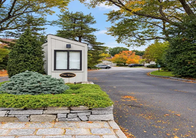 Photo 2 of Single family home for sale at 15 Pine Ridge Rd, Mamaroneck, NY 10538 | MLS# 1066892 | Listing updated on 2026-10-29