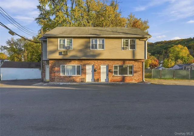 Photo 2 of House for sale at 4-6 Hurd Ave, Haverstraw, NY 10923 | MLS# 1066912 | Listing updated on 2026-10-29