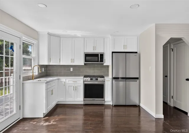 Photo 3 of Single family home for sale at 343 Sylvan Ln, Hempstead, NY 11590 | MLS# 1066918 | Listing updated on 2026-10-27