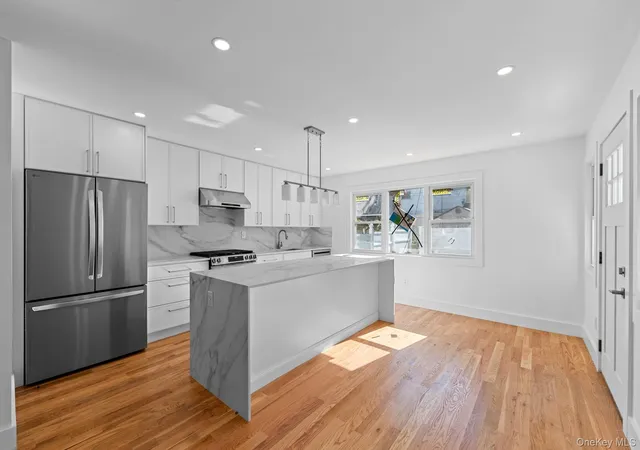 Photo 2 of Single family home for sale at 16320 21st Road, New York, NY 11357 | MLS# 1066931 | Listing updated on 2026-10-28
