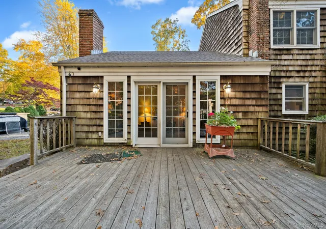 Photo 1 of Single family home for sale at 3 Fairway Dr, Brookhaven, NY 11953 | MLS# 1067022 | Listing updated on 2026-10-29