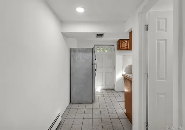 Photo 4 of Single family home for sale at 143 Dovecote Ln, Islip, NY 11722 | MLS# 1067035 | Listing updated on 2026-10-28